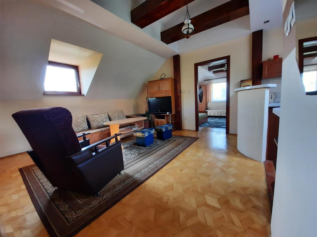Noclegi W Ksiegarni Bielsko-Biala Exterior foto